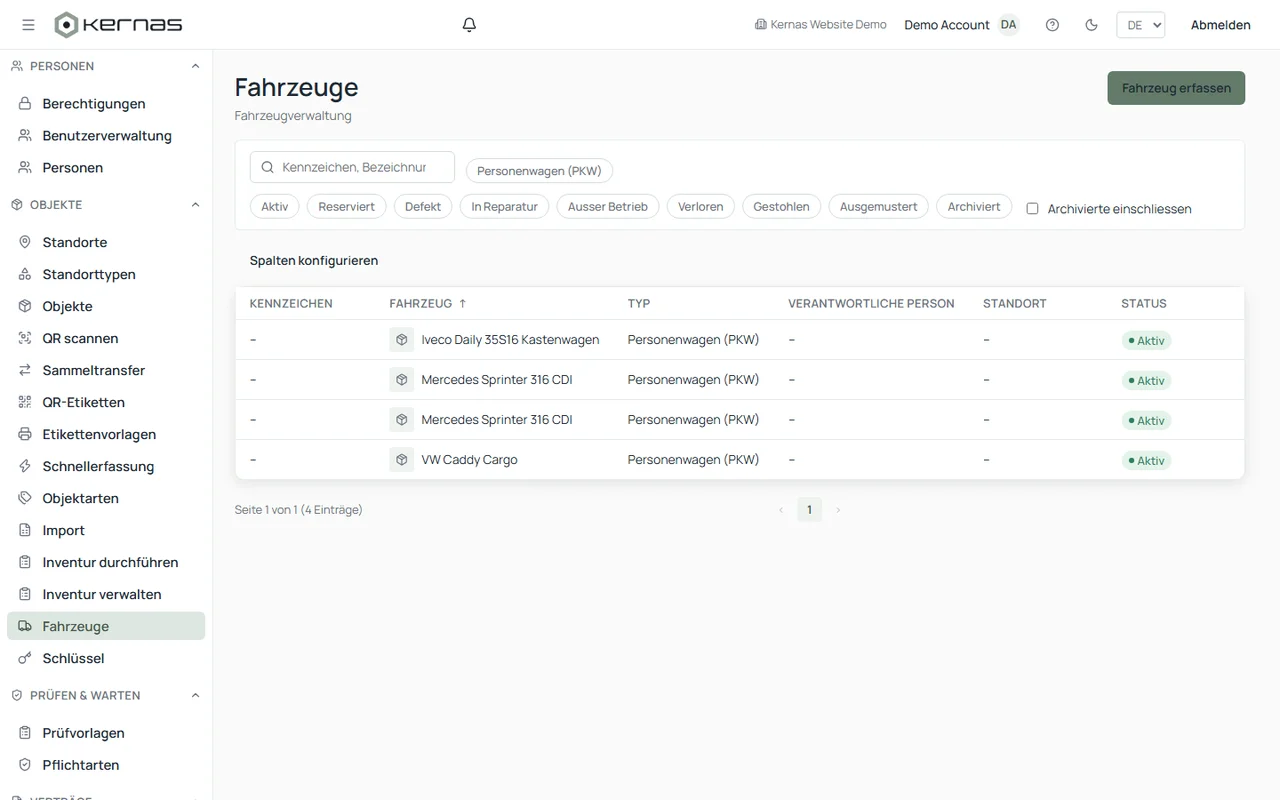 Vehicle list in Kernas with plate, type and status per vehicle